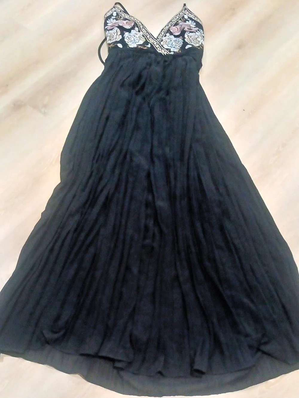 Women's Wrap Floral Black Maxi Dress Size Medium